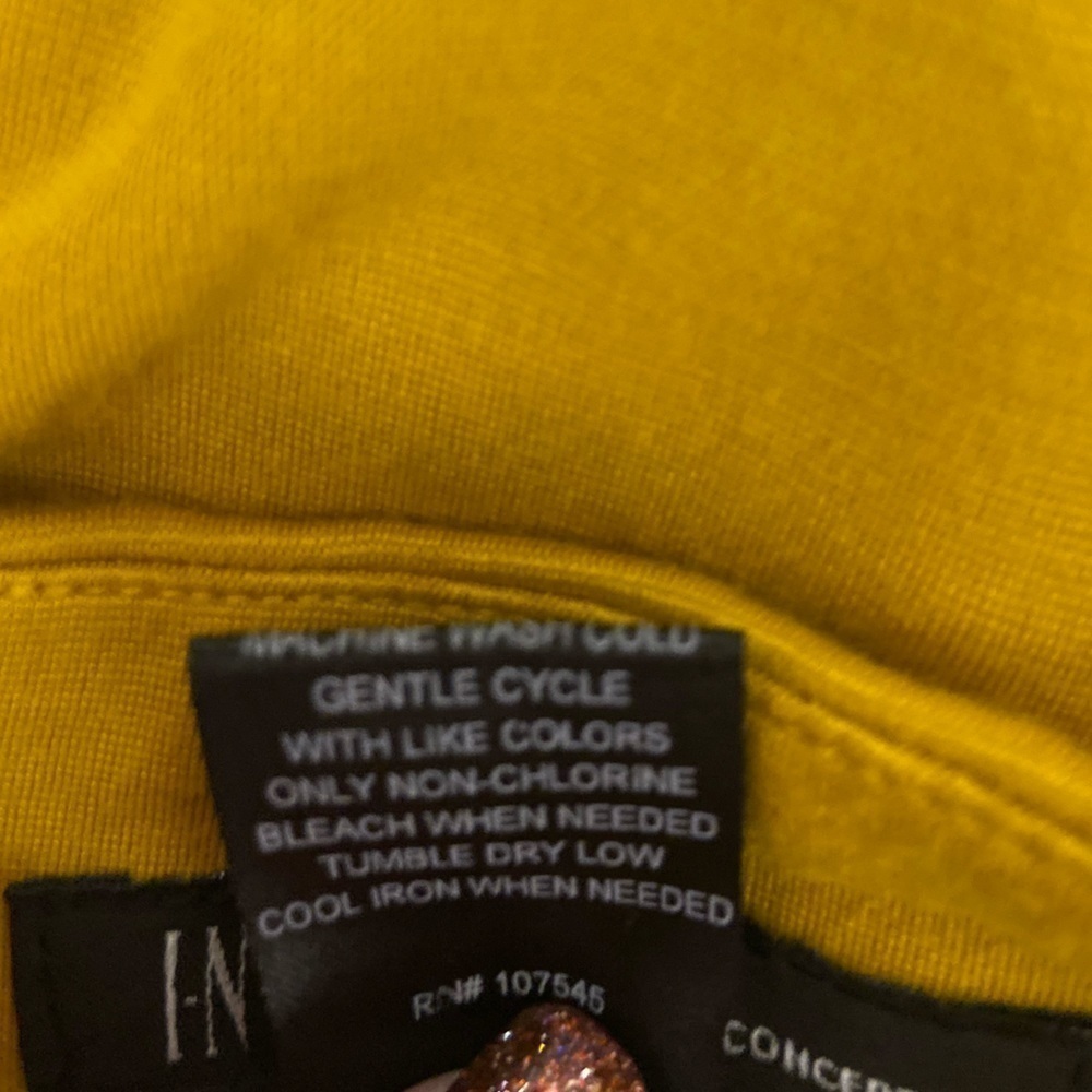I.N.C International Concepts~Mustard Yellow Pencil Skirt~Back Slit~Size 12 - Picture 5 of 6